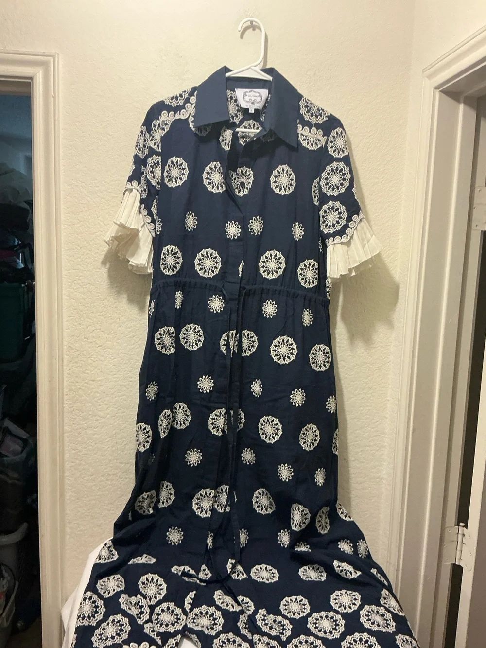 Evi Grintella the shirt dress floral embroidered dress size L
